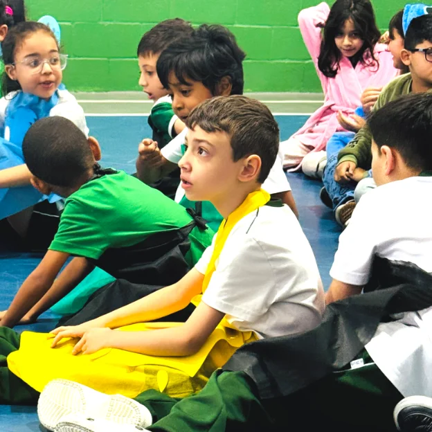 Atividades pedagógicas no Colégio Harmonia, São Mateus SP
